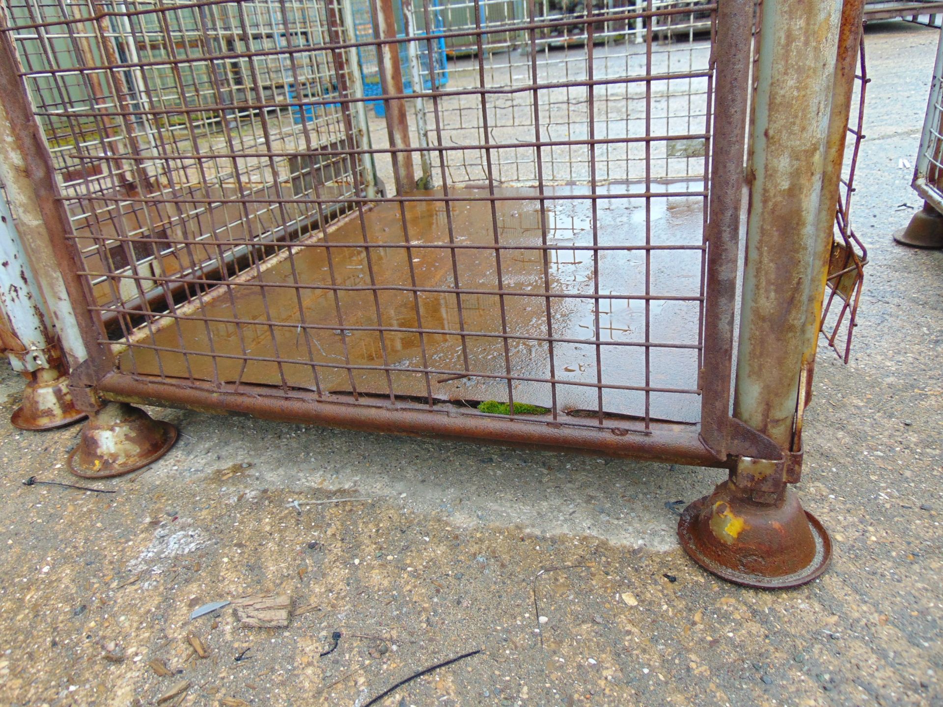 MOD Stillage Post Pallet L 1.22m W 1.02m H 1.02m - Image 3 of 3