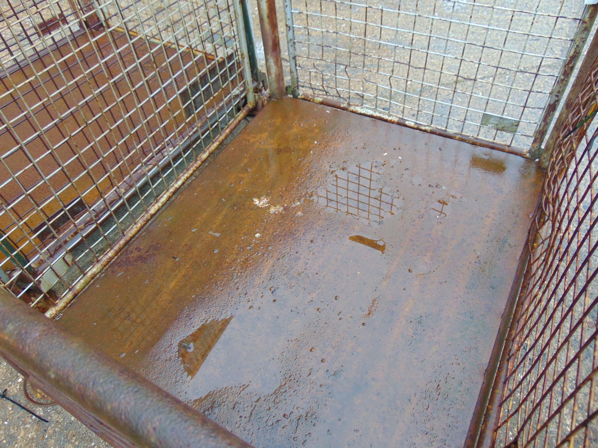 MOD Stillage Post Pallet L 1.22m W 1.02m H 1.02m - Image 2 of 3