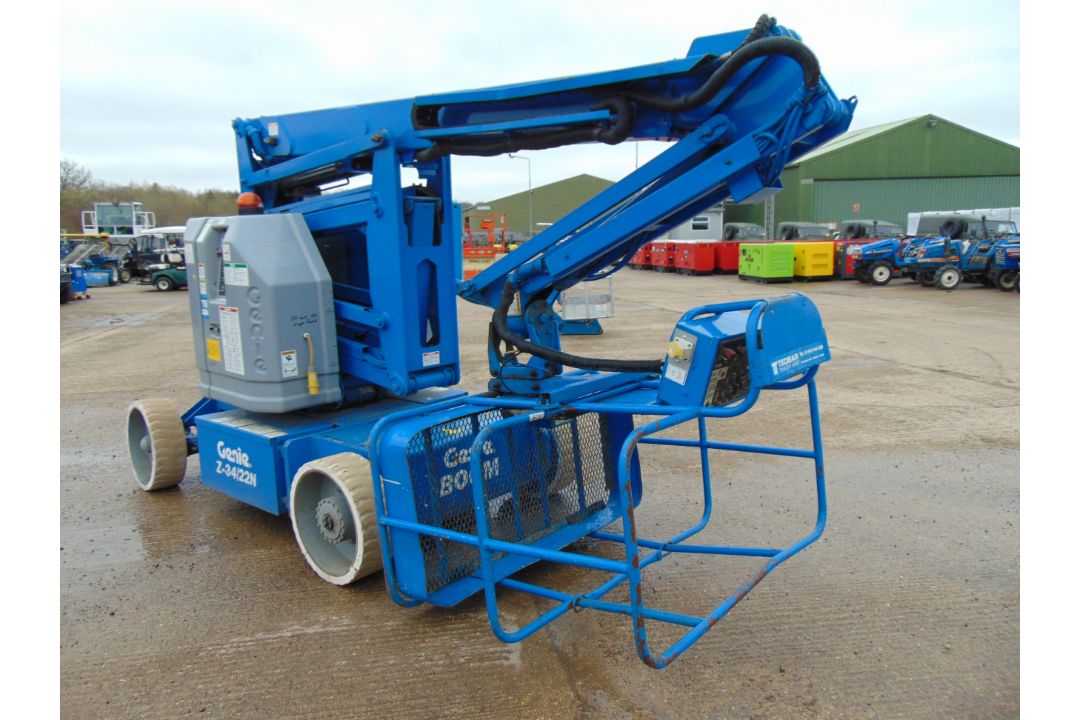 Genie Z-34/22N Articulated Electric Boom Lift ONLY 724 HOURS! - Image 4 of 18