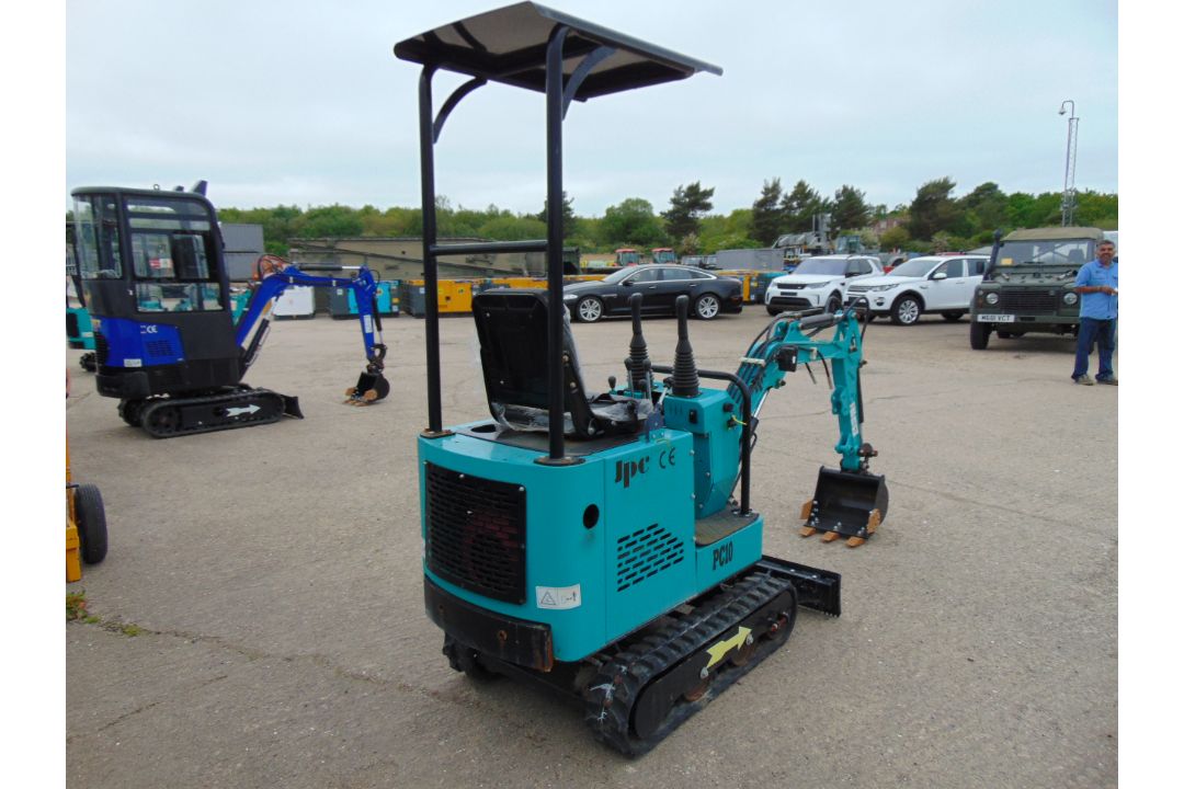 NEW UNUSED 2022 PC10 Mini Excavator - Image 4 of 16