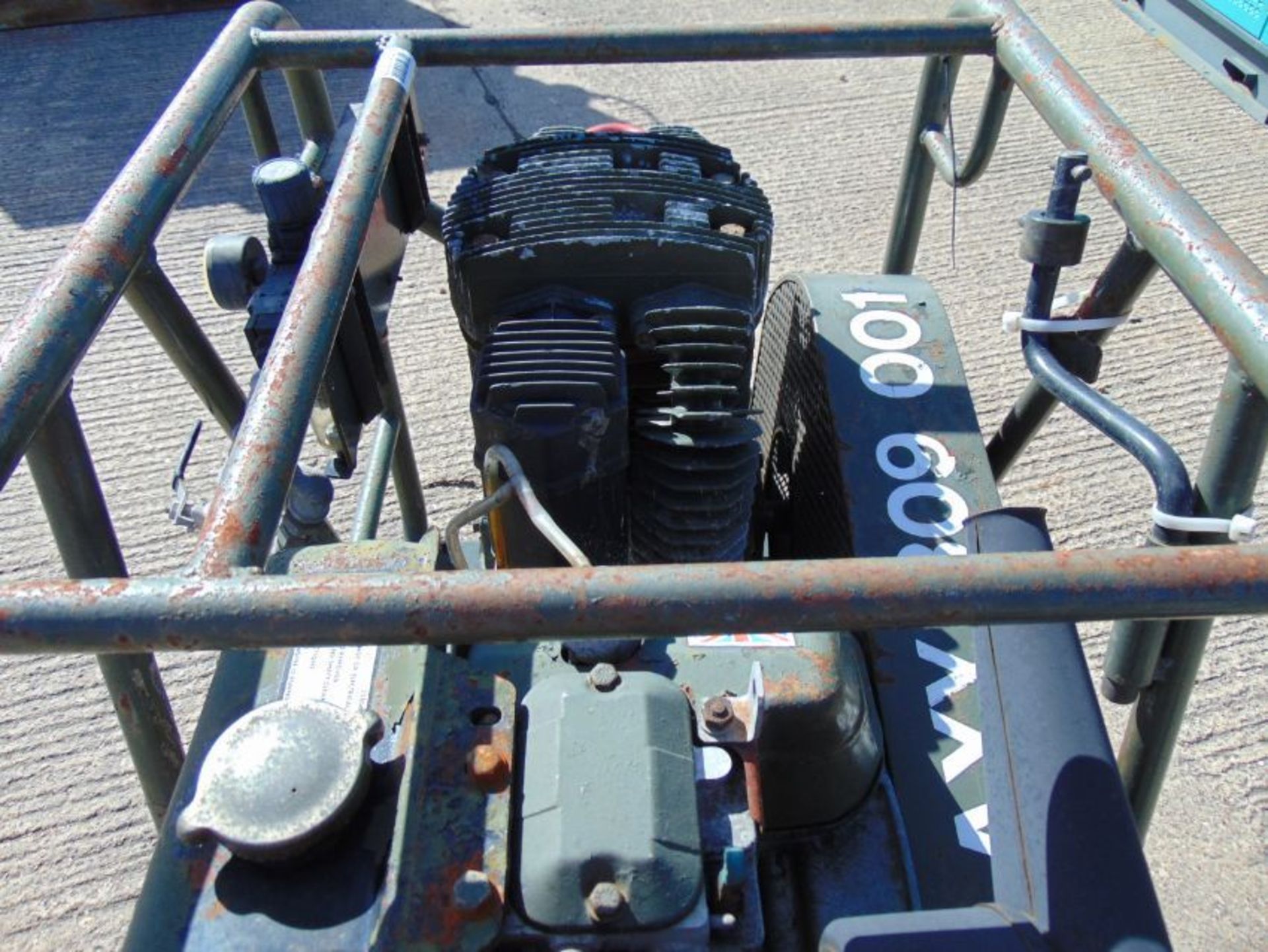 Lister Petter Lightweight Compressor mounted on single axle trailer - Image 11 of 14