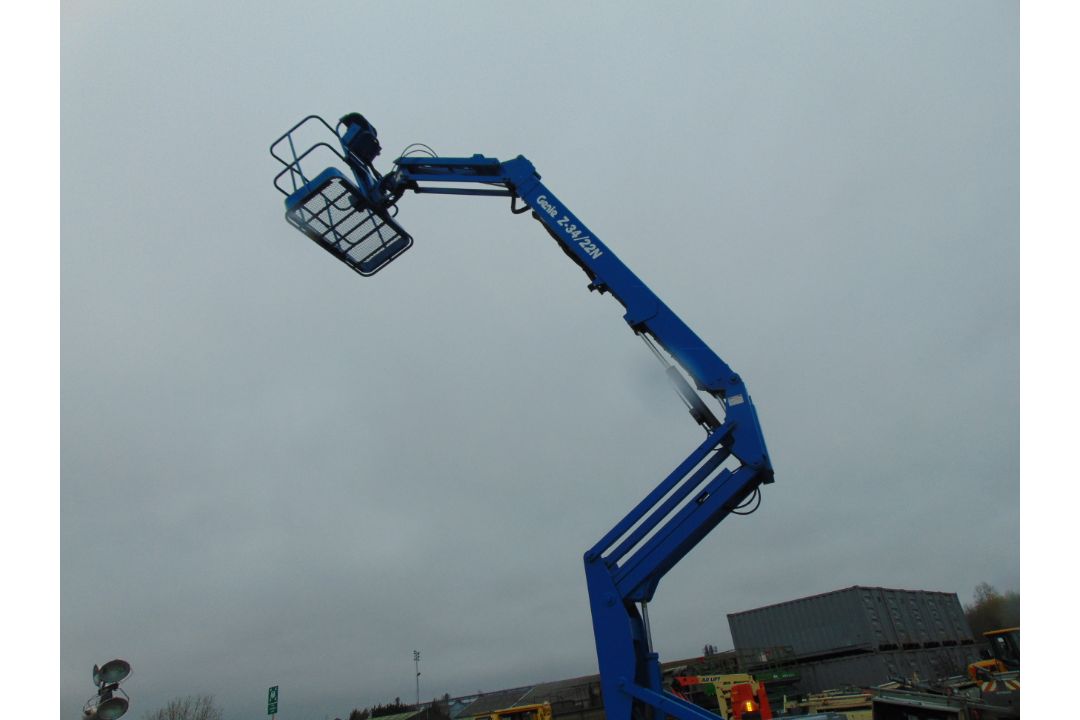 Genie Z-34/22N Articulated Electric Boom Lift ONLY 724 HOURS! - Image 12 of 18