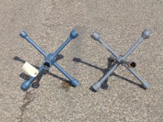 2 x Heavy Duty Unissued Wheel Brace Spiders