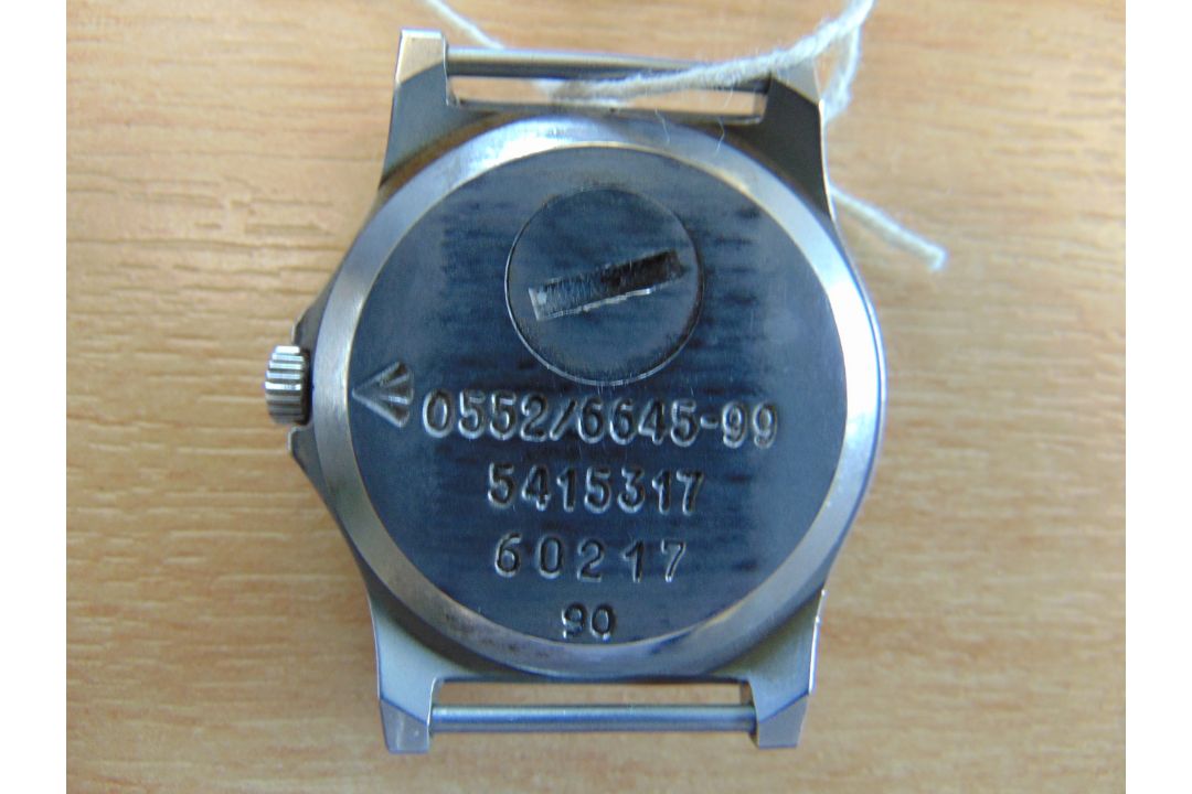 Rare CWC 0552 Royal Marines issue service Watch Nato Marks, Date 1990, * Gulf War 1 * Glass Scratted - Image 3 of 4