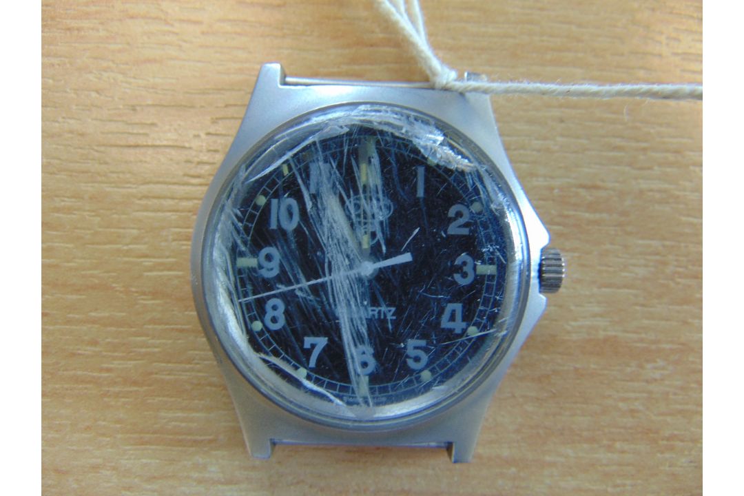 Rare CWC 0552 Royal Marines issue service Watch Nato Marks, Date 1990, * Gulf War 1 * Glass Scratted - Image 2 of 4