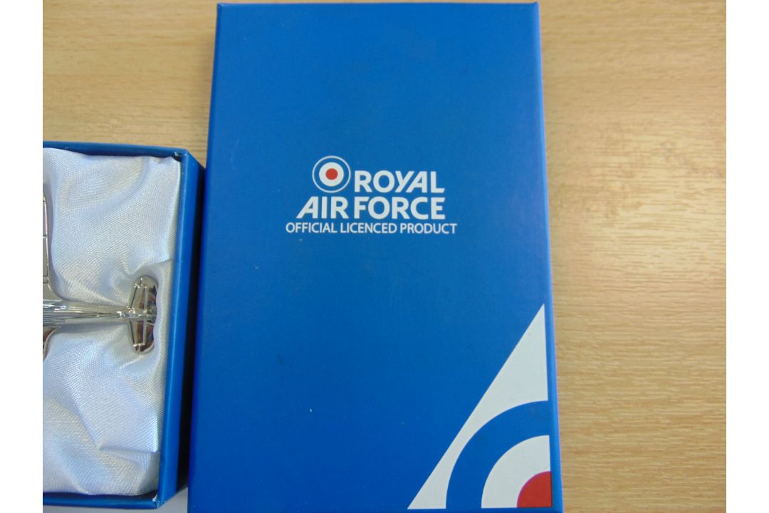 Royal Air Force Spitfire Key Ring in original box - Image 3 of 4