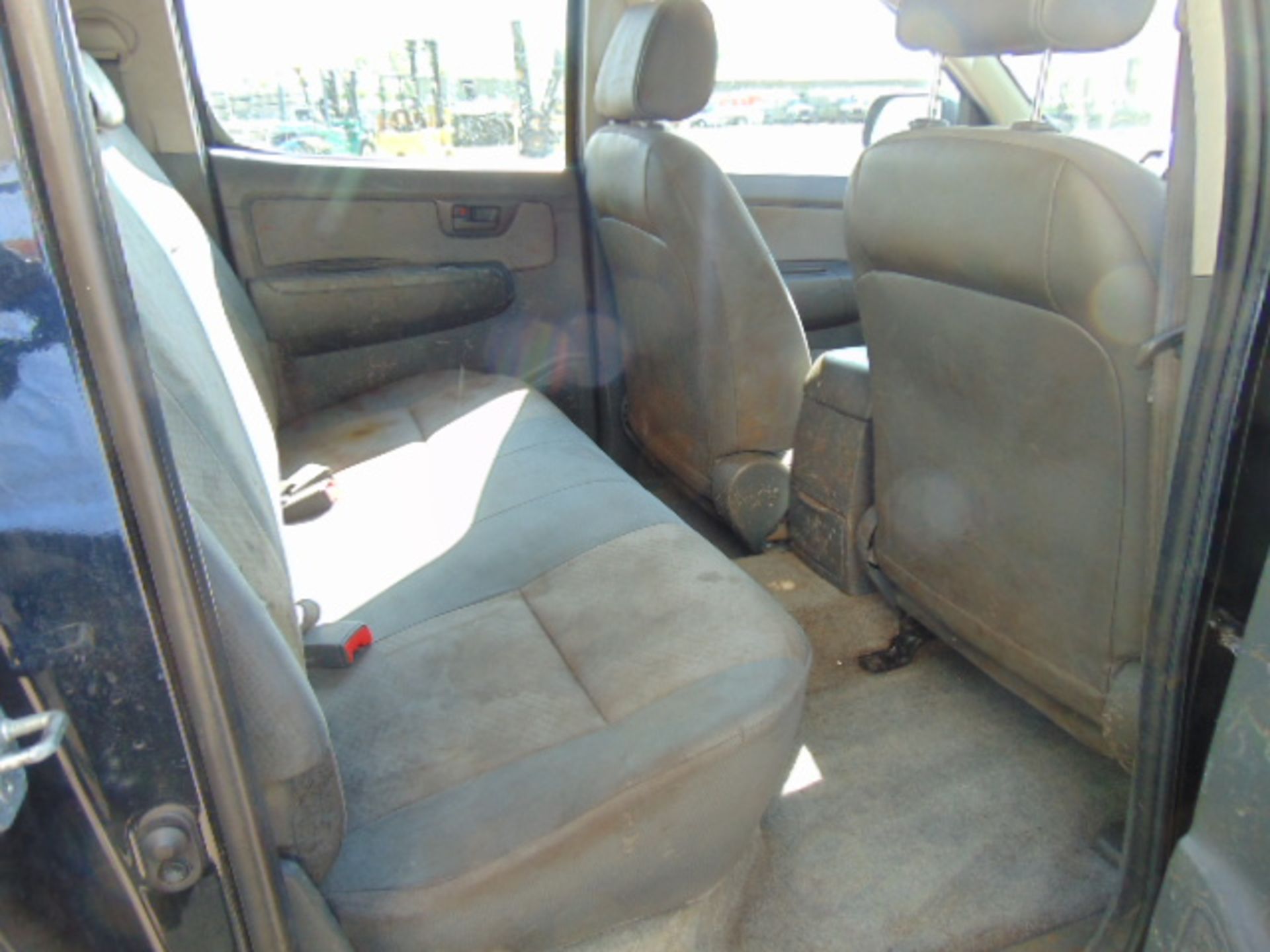 2012 Toyota Hilux HL2 Pick up 4x4 Double Cab with Truckman Hard Top - Image 27 of 41