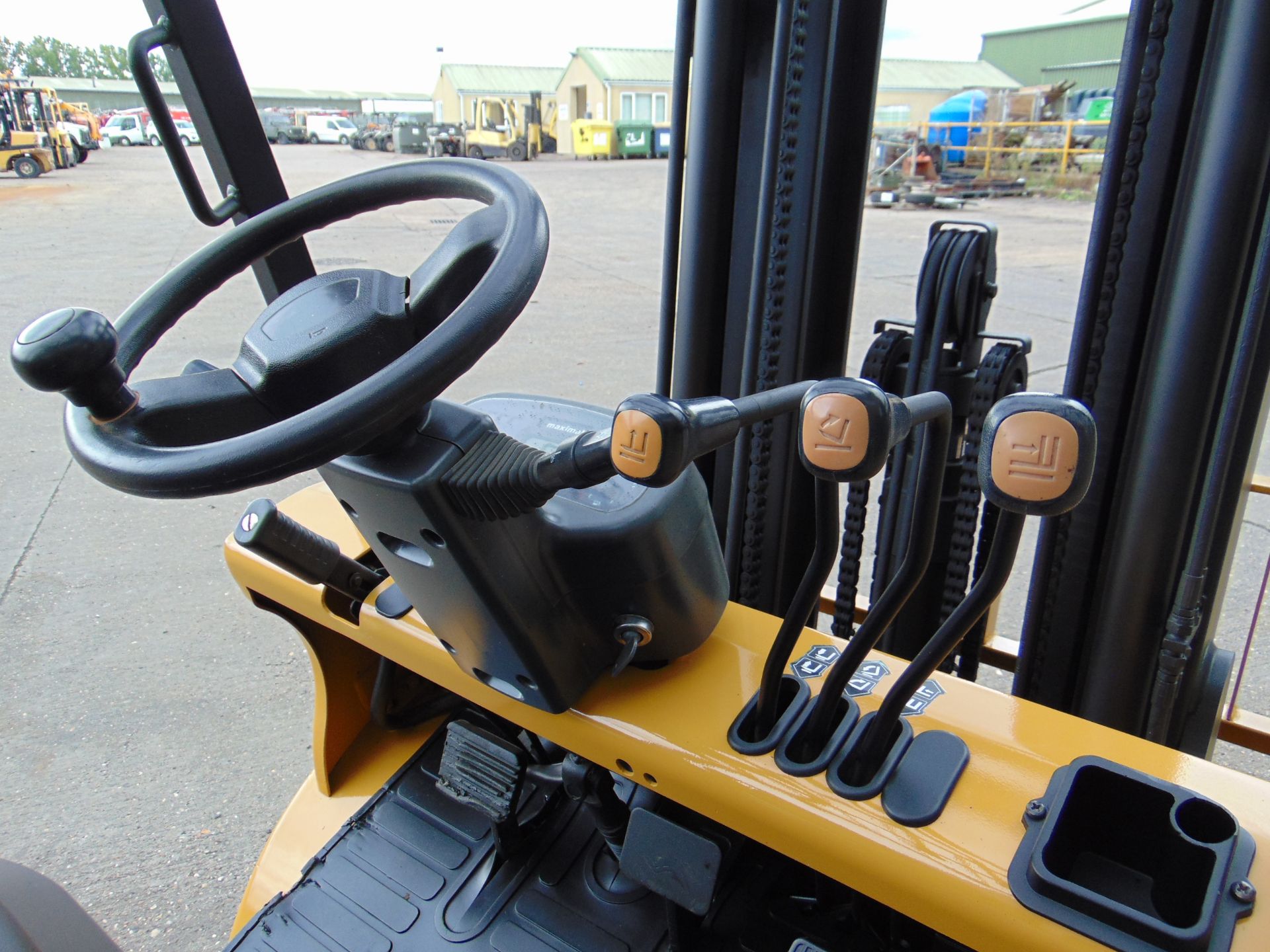 Maximal M25 2500Kg Diesel Fork Lift Truck - Image 19 of 22