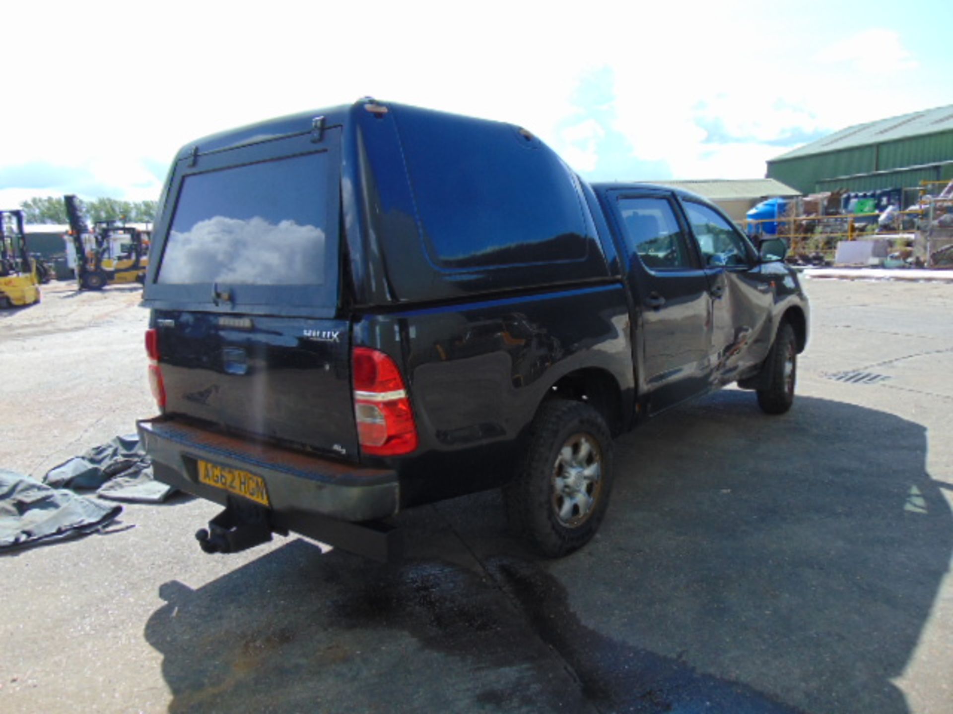 2012 Toyota Hilux HL2 Pick up 4x4 Double Cab with Truckman Hard Top - Image 13 of 41
