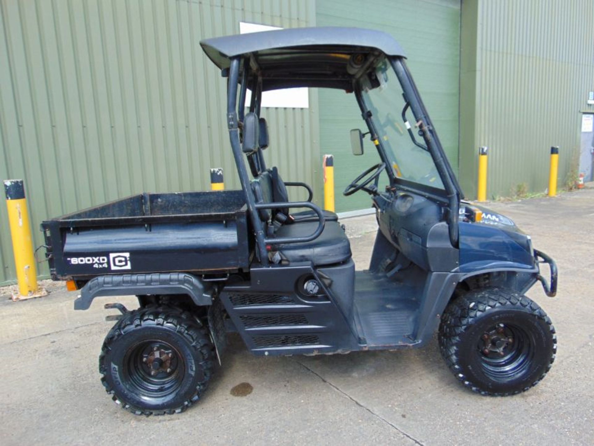 2014 Cushman XD1600 4x4 Diesel Utility Vehicle Showing 985 hrs - Image 9 of 18