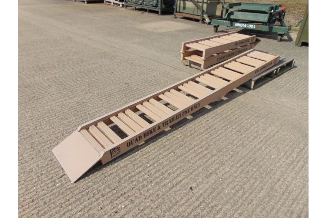 Pair of Heavy Duty Aluminium Folding Quad Bike Ramps, 3.1m long, SWL Per Ramp 600kg - Image 4 of 7