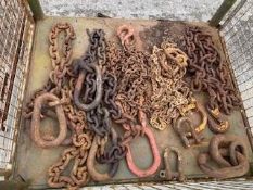 1 x Stillage of Lifting Chains etc
