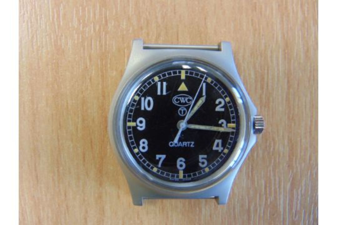 CWC (Cabot Watch Co Switzerland), British Army W10 Service Watch Nato Marks, very low serial no - Image 2 of 4
