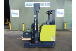 SAMUK HR16DC Electric Reach Forklift C/W Charger ONLY 1678 HOURS!