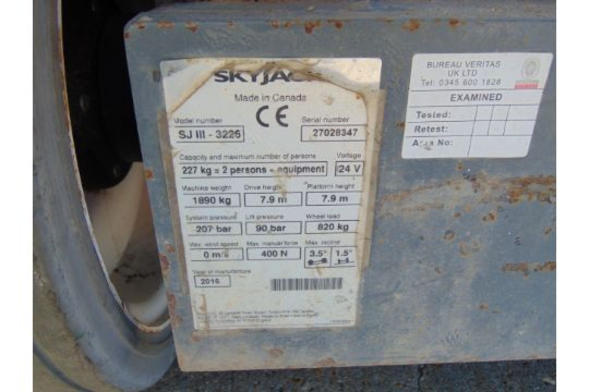 Skyjack SJIII 3226 Electric Scissor Lift Access Platform ONLY 195 Hours! - Image 11 of 17