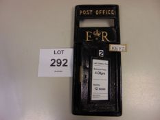 Black ER Cast Iron Wall Mounted Post Box C/W Keys