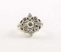 COCKTAIL-RING, 585/ooo Weißgold, besetzt mit Diamanten und Diamantnavetten von zusammen ca. 2,2 ct.