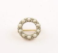 Brosche, 585/ooo Platin, Diamantspl., Perlenkranz