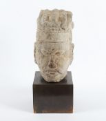 Kopf, grauer Stein, H 29, Riss, CHINA, 13./14.Jh.