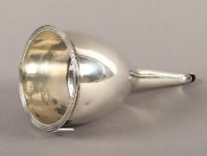 Weintrichter, 925/ooo, Funnel mit Sieb und Crest LONDON, 1806