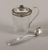 Senfgefäß, Glas, Montierung und Löffel 12lötig, Georg Friedrich Barth, Hildburghausen, um 1840