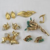 Vintage Matte Gold 