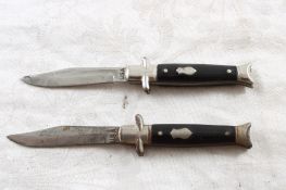2 USA Miniature Fixed Blade Knives