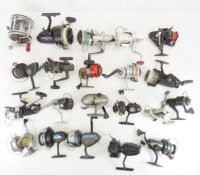 20+ Vintage fishing reels, mostly spinning reels
