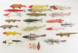 Vintage fishing decoys Bear Creek, Randall