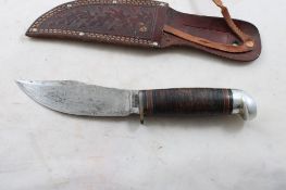 2 Fixed Blade Knives Western & Edge Mark Both 9