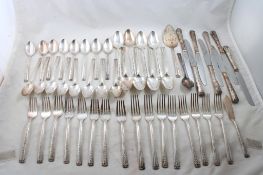 51 Piece Wm Rogers Spring Bouquet Flatware