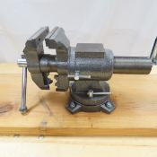 Masterforce Vice mounted to board