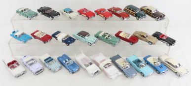 26 1:43 scale Franklin Mint cars, most with boxes