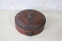 Primitive Red Paint 14