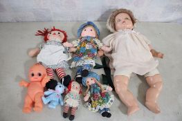 Holly Hobbie, Raggedy Ann, Kewpie, Compo Dolls