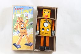 Robot Lilliput MS 393 Toy in Box 8 1/2