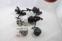Vtg Fishing Reels Pflueger Trump, Eagle Claw Plus