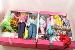1977 Mattel Barbie Case (2) Barbies 1 Ken, Clothes