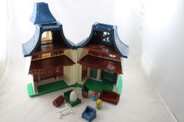 1976 Hasbro Weebles Haunted House w/Extras