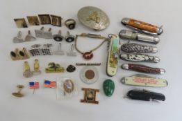 Pocket Knives, Belt Buckle, Cufflinks & More