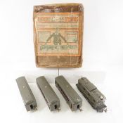 Antique Lionel Electric Train Set in Box