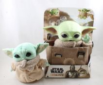 Star Wars Mandalorian Grogu NOS The Child & Stufty