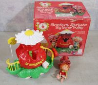 Strawberry Shortcake Big Berry Trolley w/Doll, Box