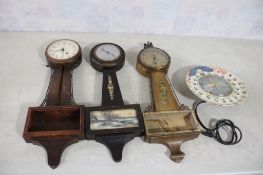 3 Banjo Clocks &1 Spartus White House Clock