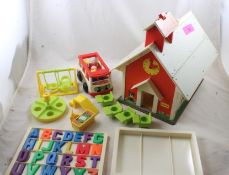 1971 Fisher Price School House w/People & Access.