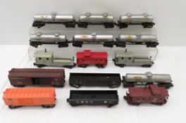 15 Lionel Train Cars, Some Boxed, Tanker Gondola