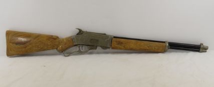 Vintage Hubley Scout Rifle 250 Shot Cap Gun Rifle
