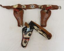 1 Maverick & 2 Pioneer Cap Guns in Holster Belts