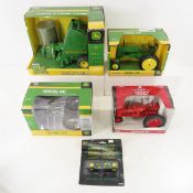 Ertl John Deere Model 60, BW, Baler, Farmall H