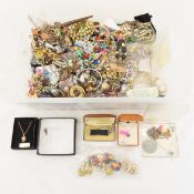 Fashion Jewelry - Many Parts & Pieces